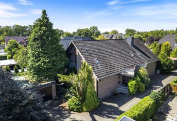 Platzwunder in Halstenbek! Einfamilienhaus mit außergewöhnlichem Potenzial!