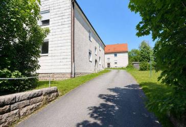Vorschaubild Mehrfamilienhaus