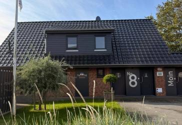PROVISIONSFREI! Vollständig kernsanierte Ferienimmobilie mit 4 Appartements und bestehenden Buchungen.