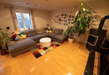 Provisionsfrei: Traumhaftes Wohnen am Friesenpark - Großzügige Maisonette mit Dachterrasse & Kamin