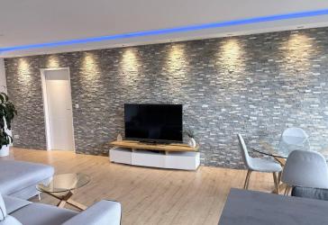 Modernes Wohnen mit Balkon und TG-Stellplatz in Rhein nähe