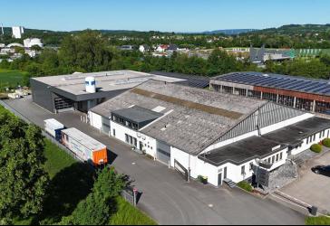 Gewerbeensemble mit Kranbahn, Mieteinnahme & Potenzial nahe B1 *4278 G Horn-Bad-Meinberg