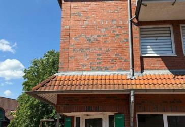 Kleine Ladenfläche oder Büro mit Terrasse, gestaltbar nach Ihren Wünschen & unserer Hilfe, ab sofort verfügbar!