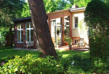 Mediterranes Wohnen in Berlin-Lichtenrade - liebevoll modernisiertes Einfamilienhaus