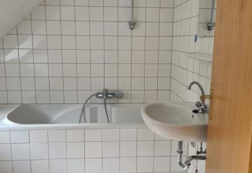 Schöne 4 ZKB-Wohnung