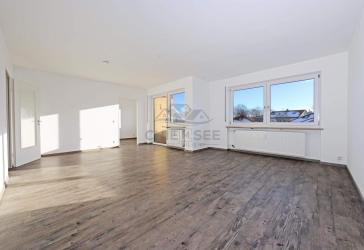 Helle 3-Zimmer-Wohnung mit Balkon und Garage in begehrter Lage von Traunstein