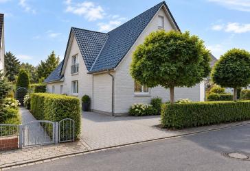 Mehrgenerationenhaus mit ca. 380 m² Wohn- und Nutzfläche