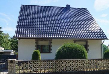 Ruhige und naturnahe Wohnlage in Neuendorf im Sande - Einfamilienhaus mit Nebengelass und Garten.