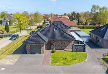 Neuwertiger Bungalow in bester Ausstattungsqualität