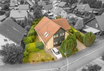 Für Familie & Homeoffice: Großzügiges 7-Zimmer-Haus mit Sauna und Komfort-Garage