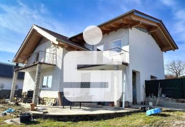 Haus sucht Familie