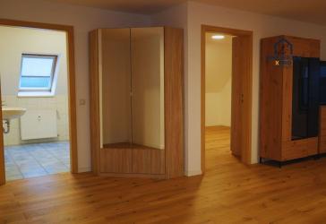2-Zimmer-Dachgeschosswohnung mit Einbauküche und Garage in Stockach-Hindelwangen