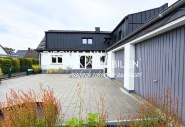 Ein Haus, das mit dem Familienleben mitwächst- Doppelhaushälfte mit Garten in Menden Platte Heide!