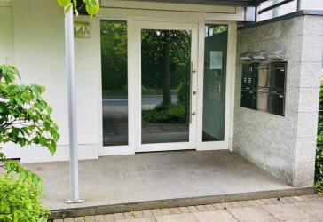 Tolle Wohnung mit großem Balkon in Kaiserswerth