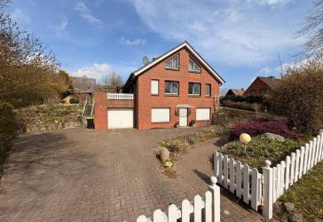 Groß Waabs: Das Bombastische 8 Zimmer Haus mit vielen Extras.
