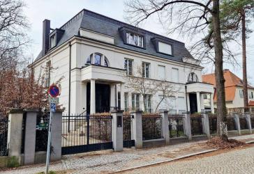 Vorschaubild Villa