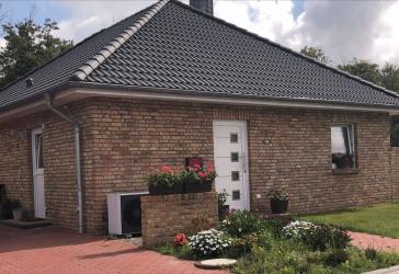 -RESERVIERT- !!!Genießen & Sparen: Moderner KfW-55-Bungalow auf der Eidelstedter Halbinsel