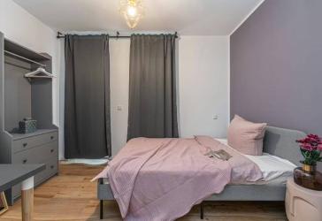 Seeking a new tenant from 3 August for flatshared room