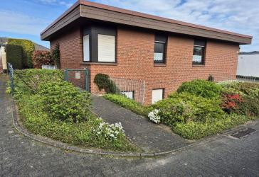 Gepflegter Bungalow mit Einliegerwohnung auf Erbpacht-Grundstück in Alt-Marl ohne Maklergebühren