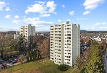 Durchdachter Wohnungsschnitt: helle und bezugsfreie 3,5-Zimmer-Wohnung auf Erbbau