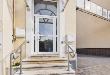 Großzügige Familienwohnung mit Aufzug, Balkon und flexibler Raumaufteilung