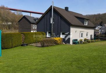 Ihr neues Zuhause im Grünen - Charmantes Einfamilienhaus mit großem Grundstück
