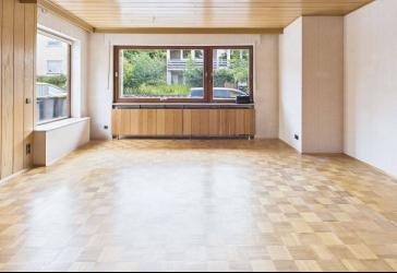 Großzügiges Zweifamilienhaus mit Garten- Verwirklichen Sie Ihre Wohnträume