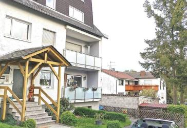 Haus im Haus | 4-6 ZKBB Maisonetten-ETW mit EBK, Kellerabteil und PKW-Stellplatz