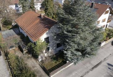 Großzügiges Wohnbaugrundstück für Mehrfamilien- oder Mehrgenerationenhaus in gehobener Wohnlage