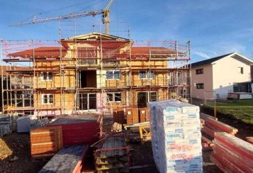NEUBAU - Behindertengerecht! Exclusives Wohnen mit Bergblick - Ihr neues Zuhause im Grünen - familienfreundlich, hochwertig, zukunftssicher