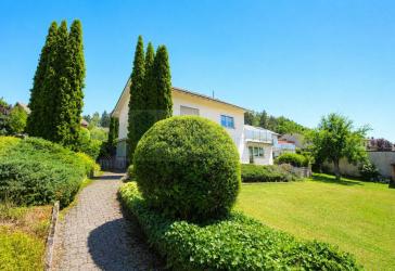 Vorschaubild Mehrfamilienhaus