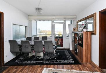 Laatzen: Helle 4-Zimmer-Eigentumswohnung in zentraler Lage!