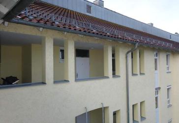 Sonnige sehr gepflegte 2-Zi-Wohnung als Kapitalanlage