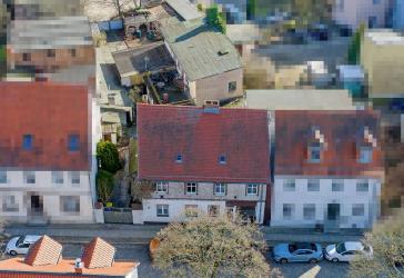 Charmantes, kleines Wohn-und Geschäftshaus mit Entwicklungspotenzial im Herzen von Eberswalde
