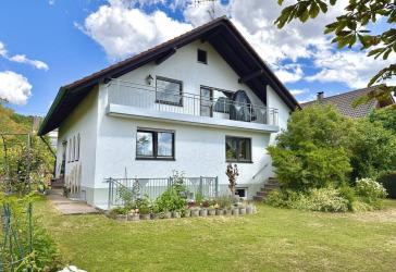 Schönes Einfamilienhaus mit tollem Garten in Weißenhorn-Bubenhausen