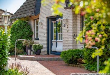 Traumhaftes Friesenhaus am Feldrand - Wohnen mit Weitblick und sonniger Südausrichtung