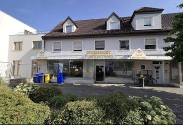... AIGNER - ehemalige Gewerbefläche zur Umwidmung in großzügigen Wohnraum m. Ausblick ins Grüne ...