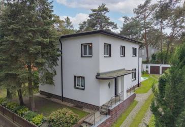 Großzügiges Familienhaus mit großem Garten - viel Raum für neue Ideen in Kleinmachnow
