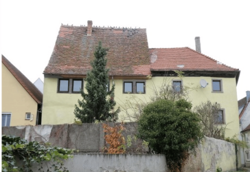 Großes denkmalgeschütztes Wohnhaus im Ortskern von Volkach – ideal für Großfamilie, Generationenhaus oder gemeinschaftliches Wohnen