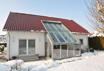 Modernes Architektenhaus für die große Familie