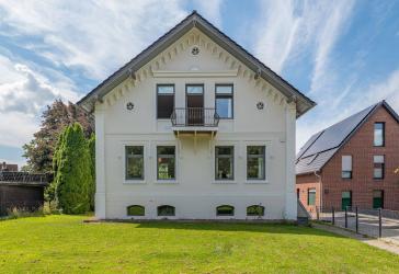 Vorschaubild Villa