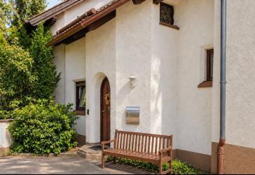 Eigenes Haus statt 3-Zimmer-Wohnung - Garten, Stellplatz, ausgebauter Keller, kein Hausgeld (privat)