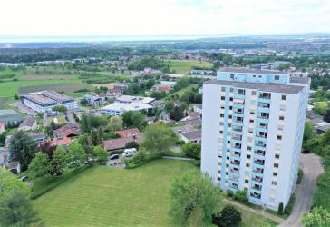 Umfangreich renovierte Wohnung in Aussichtslage