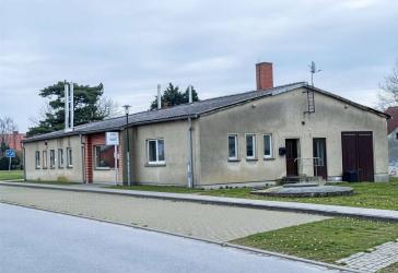 'ALTE BÄCKEREI' in Saal, Ausbau zu Wohnen/Gewerbe möglich oder Abriss und Neubau EFH/DH/MFH/WGH