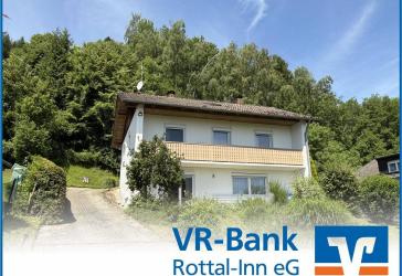 Einfamilienhaus mit Nebengebäude, großem Garten und viel Potenzial in sonniger Randlage von Simbach