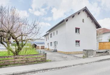 Vorschaubild Mehrfamilienhaus