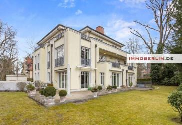 IMMOBERLIN.DE - Luxuriöse Wohnung mit Südwestterrasse, 2 Kaminen, Sauna, Lift, 3 Tiefgaragenplätzen