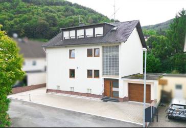 Hochwertige 3 Zimmer-Wohnung in zentraler Lage Bad Ems, in der Nähe des Bahnhofs!