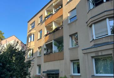 Dachgeschosseinheit mit Burgblick (Teileigentum) und Einzelgarage