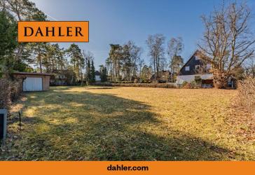 A quiet location near the River Havel - a spacious building plot for a detached or semi-detached house